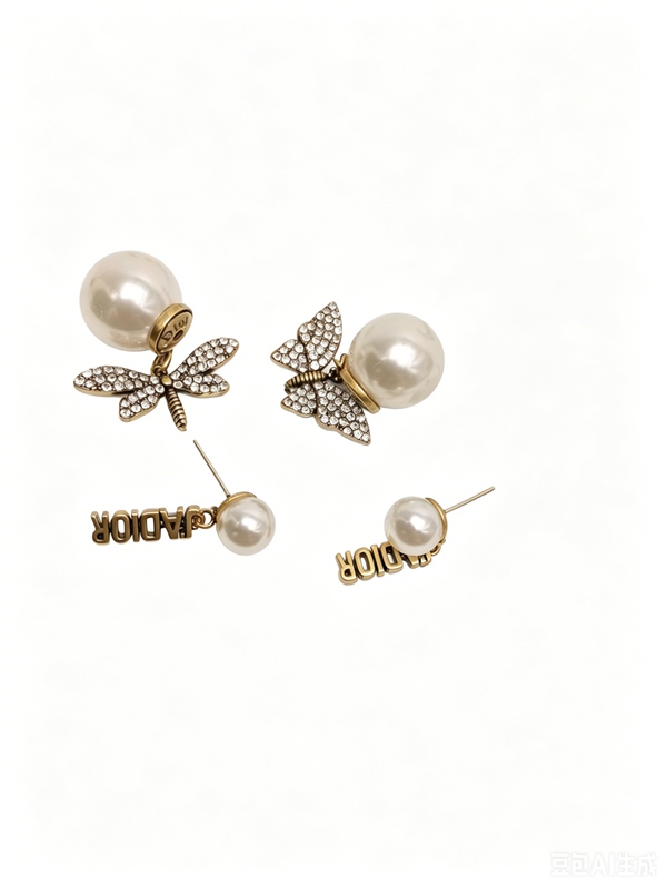 butterfly Dior Pearl Earring