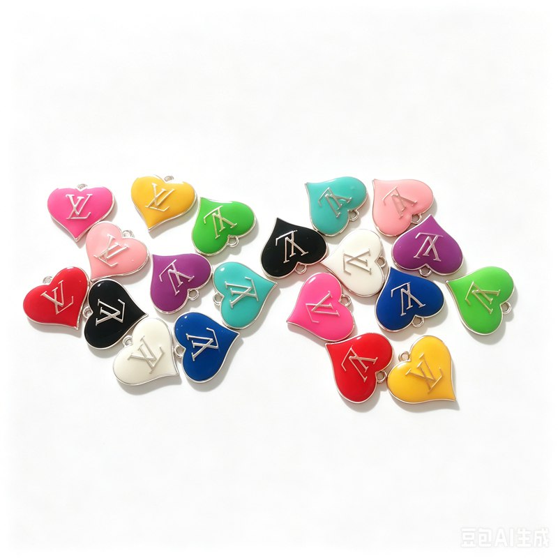 10pcs LV heart charms small pendant