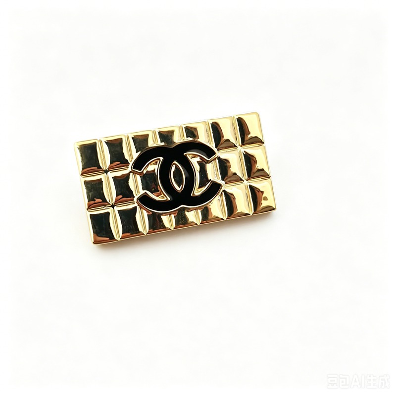 Squar CC  brooch